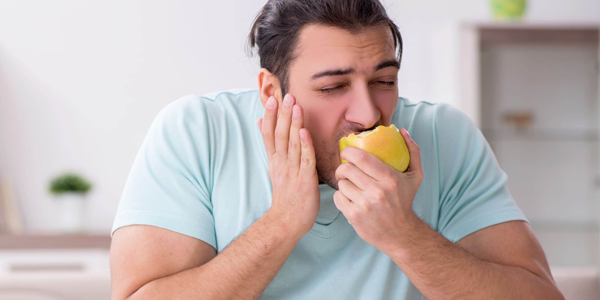 Why Does My Tooth Hurt When I Bite Down?